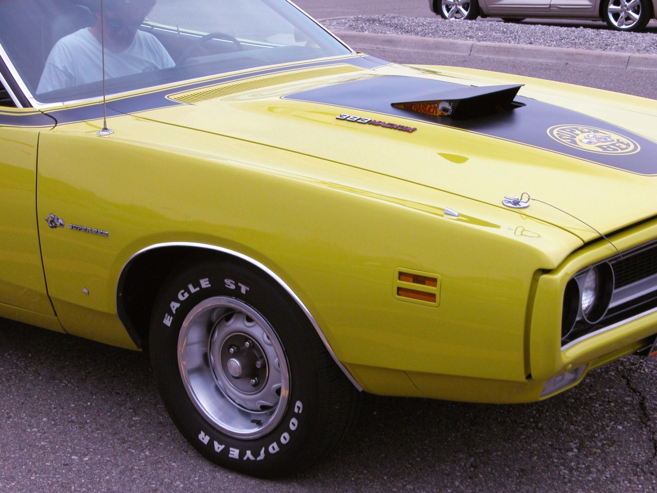 Dodge Charger Super Bee 383