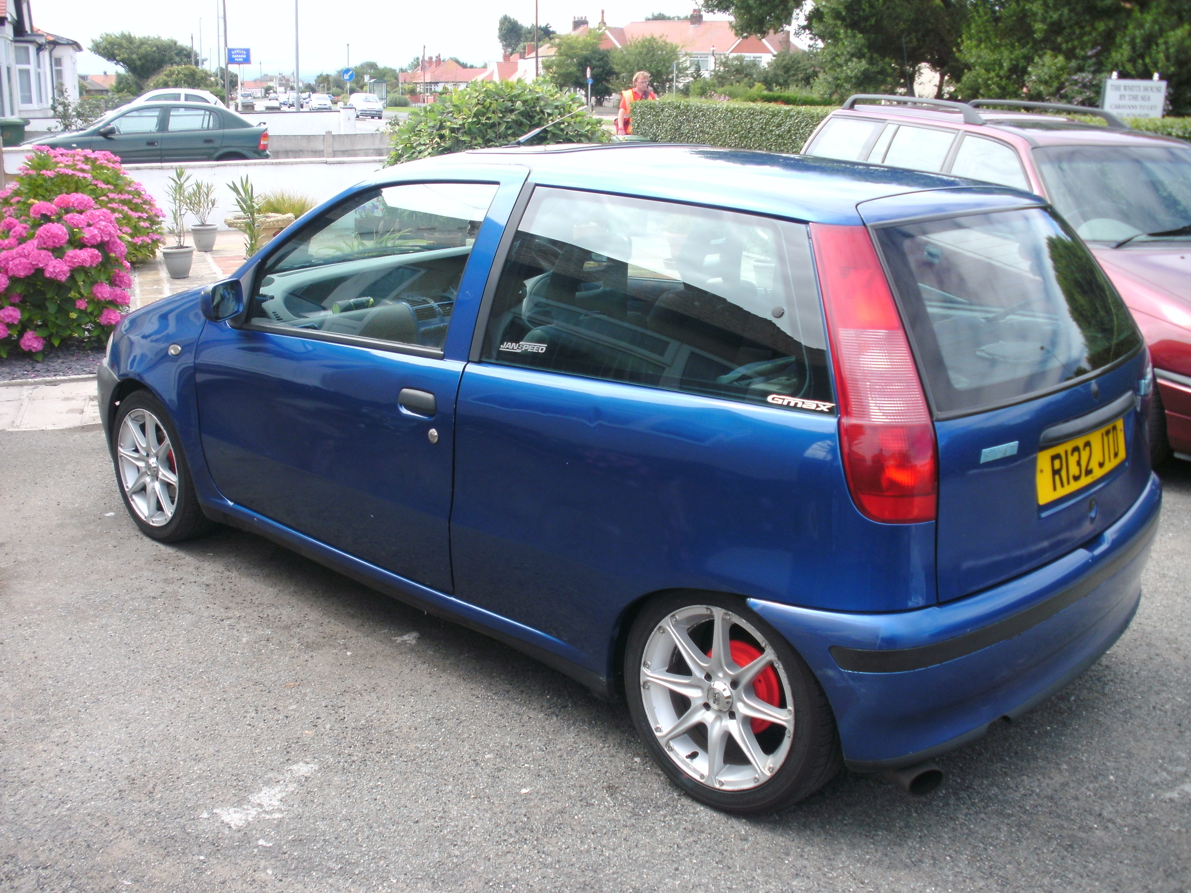 fiat punto breakers yard