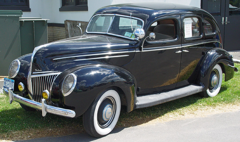 Vintage deluxe. Ford 1939. Форд Меркури 1938. Ford 4 1939. 1947 Ford sedan.