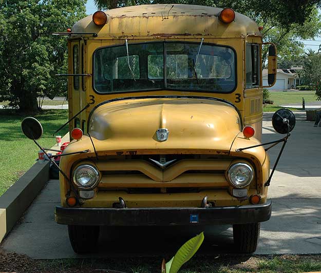 Ford B-500