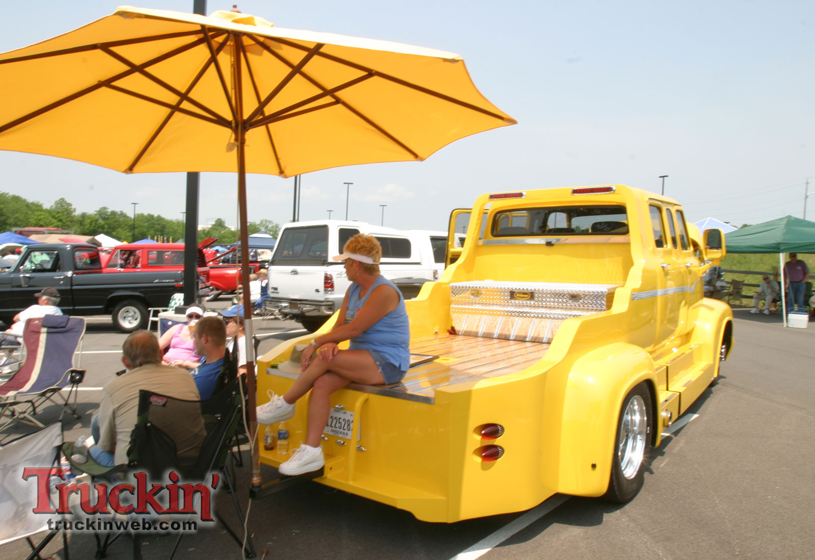 Ford C-600 COE