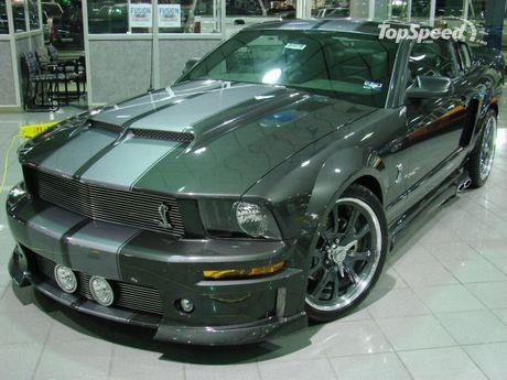 Ford Cervini C500 Mustang