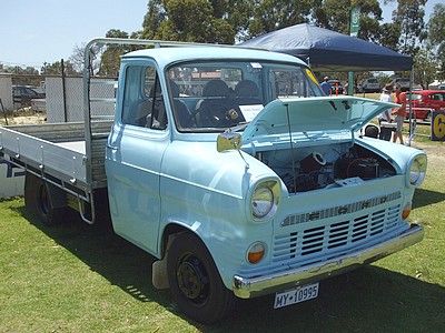 Ford D600