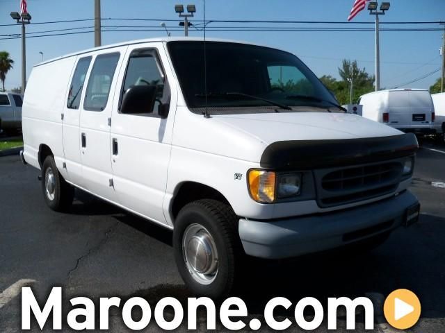 Ford E-250 Super Van