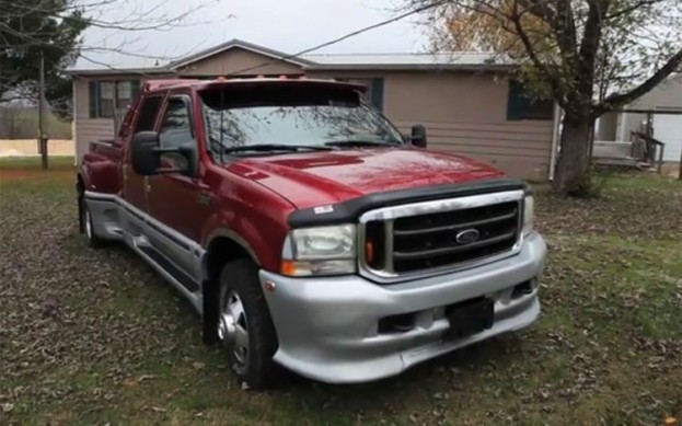 Ford F-350 Super Duty Van