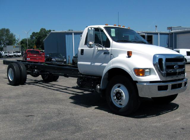 Ford F-750 XLT Super Duty