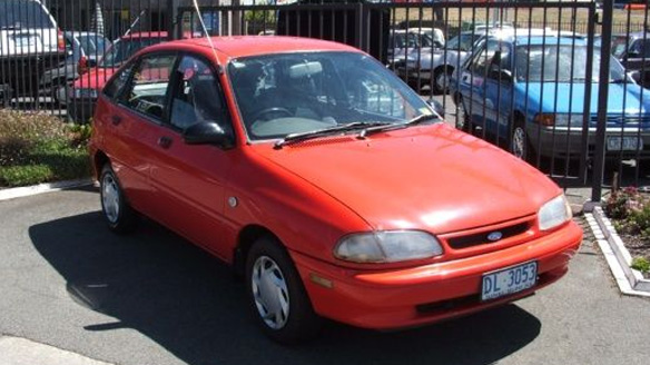 Ford Festiva Trio 13