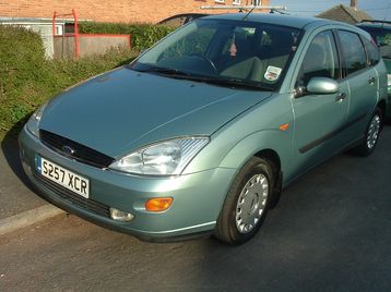 Ford Focus Ghia Hatch