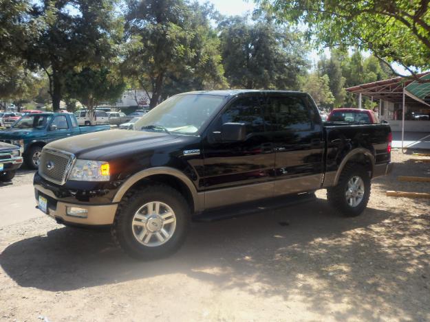 Ford Lobo Lariat 4x4