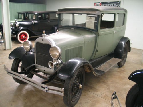 Ford Model 74 tudor