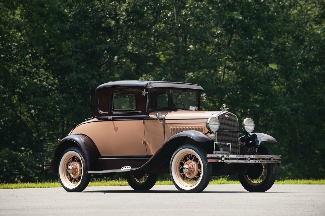 Ford Model A Deluxe Coupe