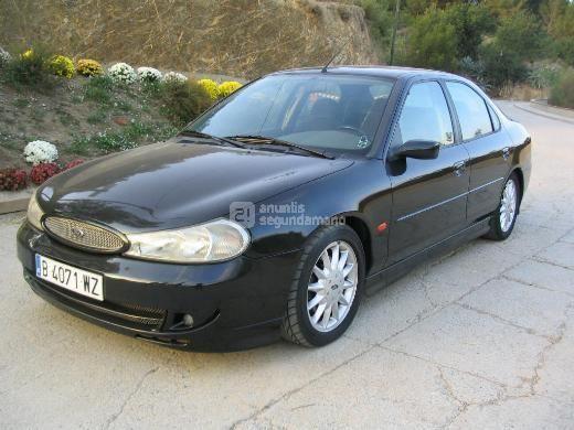 Ford Mondeo V6 Ghia