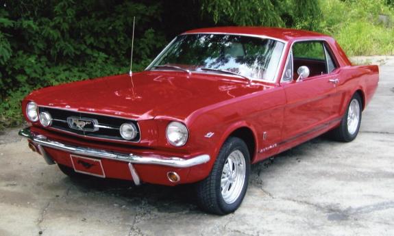 Ford Mustang Coupe