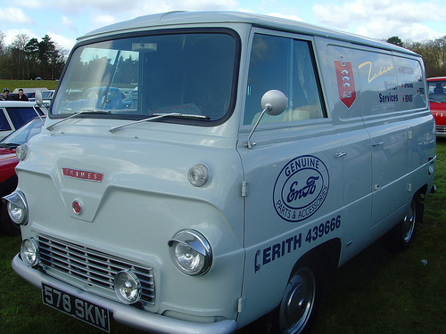 Ford Thames 800 Freighter