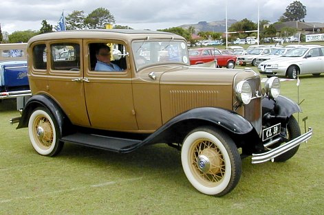 Ford V8 Fordor Sedan