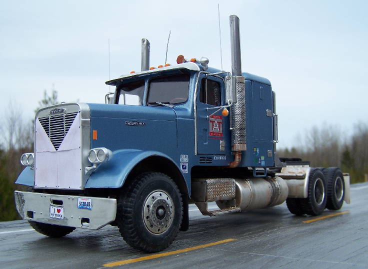 Freightliner Conventional