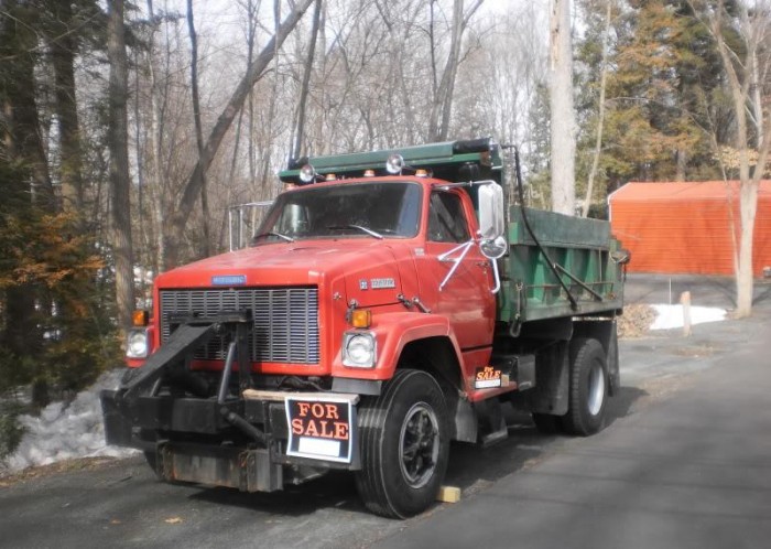 GMC 10 Wheel Dump Truck