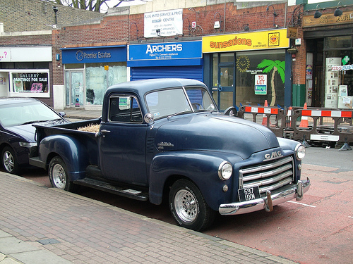 GMC 100