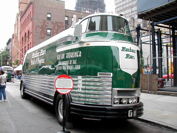 GMC Futurliner