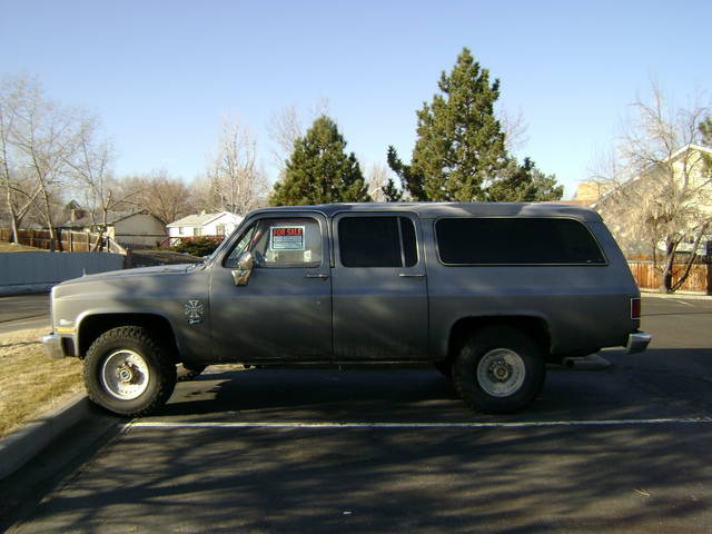 GMC Sierra Classic Suburban