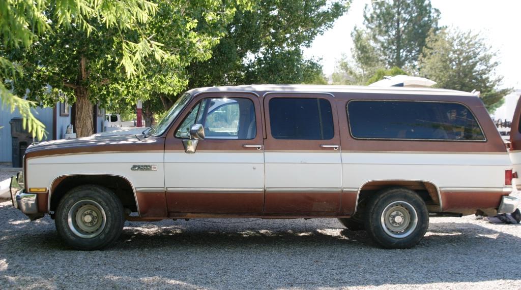 GMC Sierra Classic Suburban