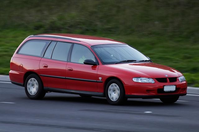 Holden Camira SLX 20i Wagon