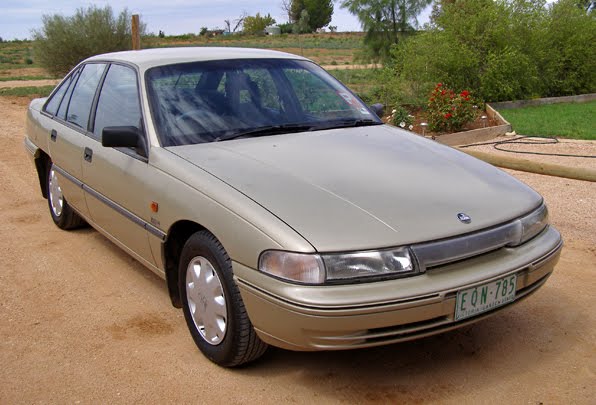 Holden Commodore Executive 38 V6 VP