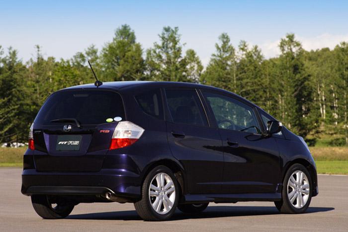 Honda fit комплектация rs