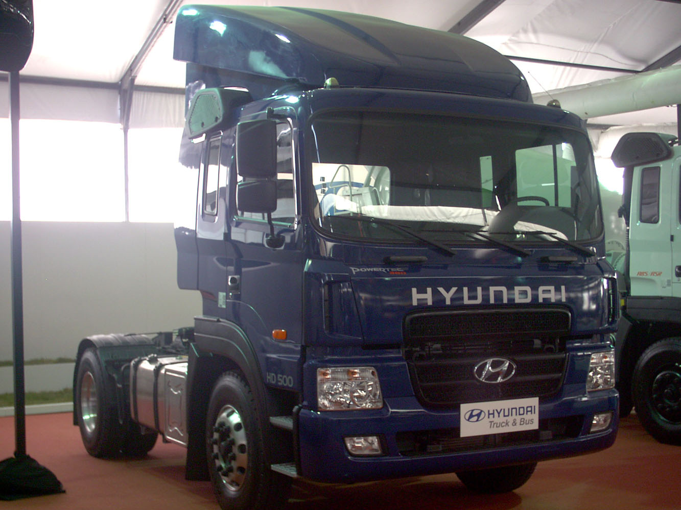 Hyundai 355PS 23ton