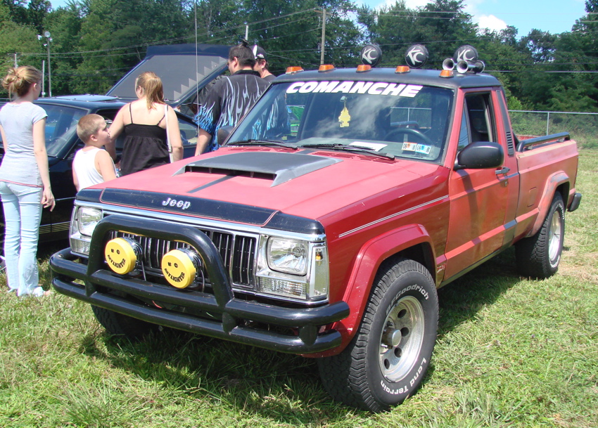 Jeep Comanche pickup
