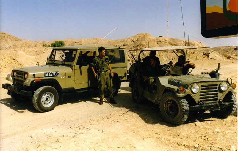 Jeep Storm M-240