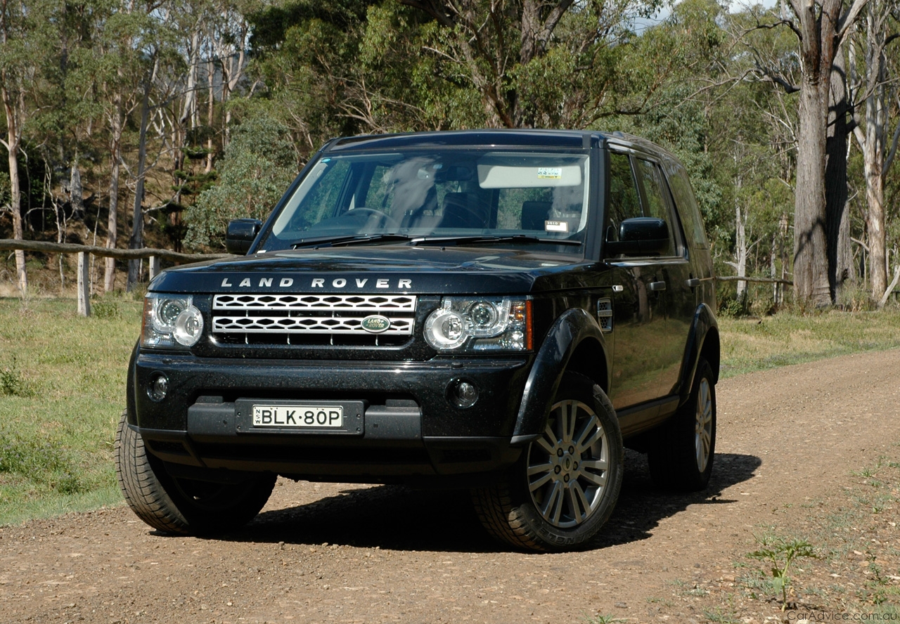 Дискавери отключен. Ленд Ровер Дискавери 4. Ленд Ровер Дискавери 4 2010. Land Rover Discovery 2010. Land Rover Discovery 7.