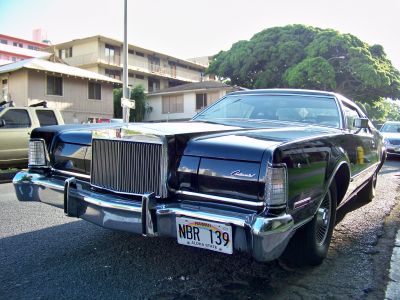 Lincoln Continental Mark IV