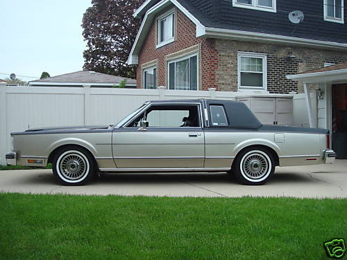 Lincoln Town Coupe