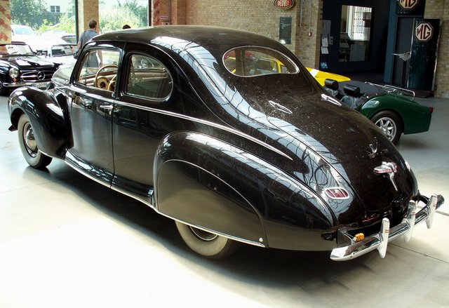 Lincoln Zephyr 5-window coupe