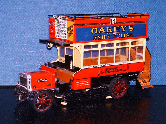 London General Omnibus Co LT 165