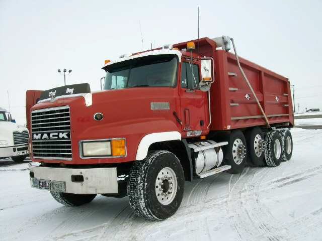 Mack B75 specs, photos, videos and more on TopWorldAuto