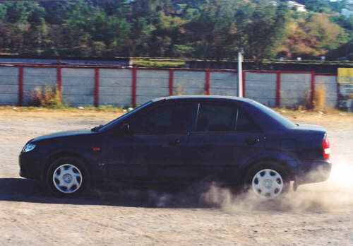 Mazda 323 16 LX