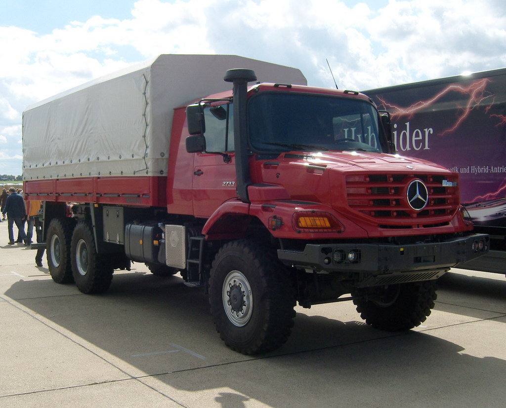 Mercedes-Benz Zetros 3733 6x6