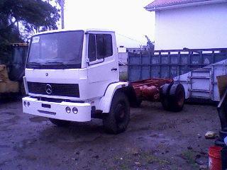 Mercedes-Benz 1419