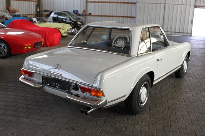 Mercedes-Benz 250 SL Pagode