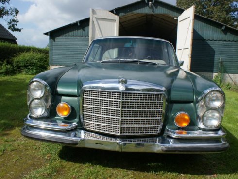 Mercedes-Benz 280 SE Hardtop Coupe