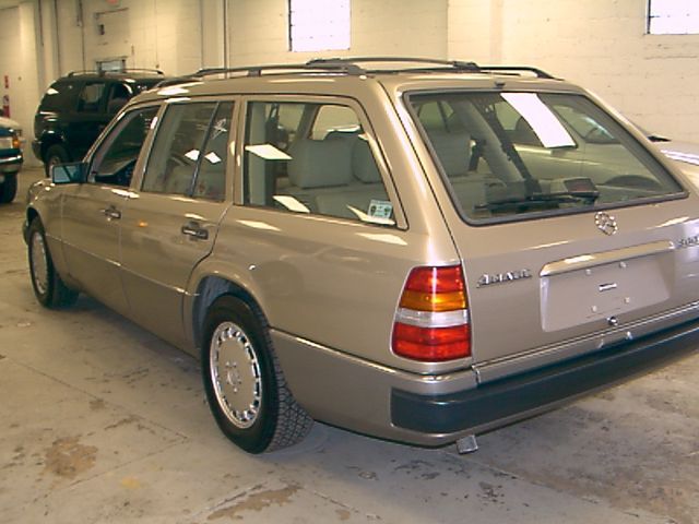 Mercedes-Benz 300 TE 24