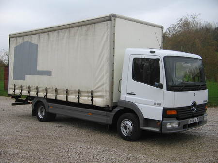 Mercedes-Benz 815 Atego