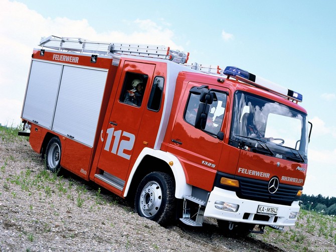 Mercedes-Benz Atego 1325