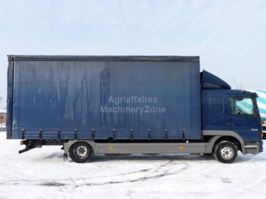 Mercedes-Benz Atego 823