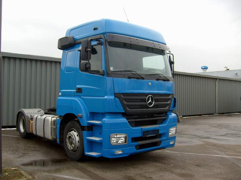 Mercedes-Benz Axor 2044