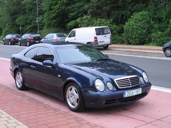 Mercedes-Benz CLK 230