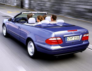 Mercedes-Benz CLK 230