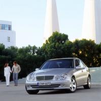 Mercedes-Benz E 240 Elegance